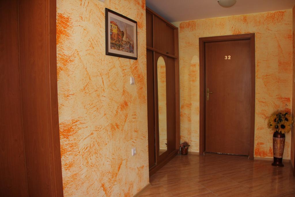 Виктория Созопол Exteriör bild